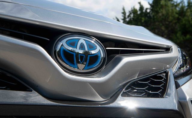 Toyota Camry foto 11