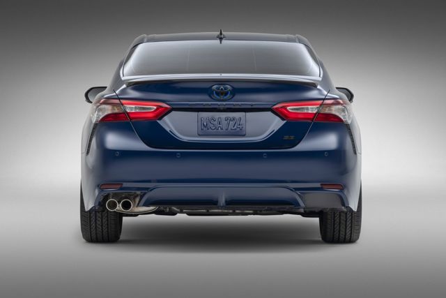 Toyota Camry foto 24