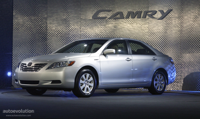 Toyota Camry foto 2