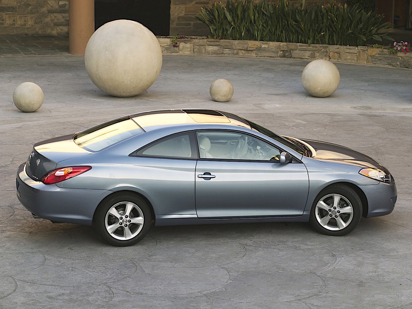 Toyota Camry photo 17