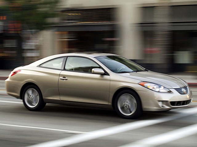 Toyota Camry photo 21