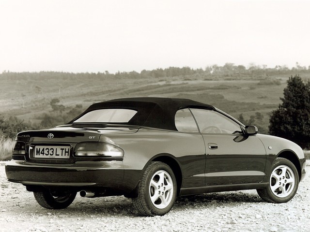 Toyota Celica Convertible photo 3