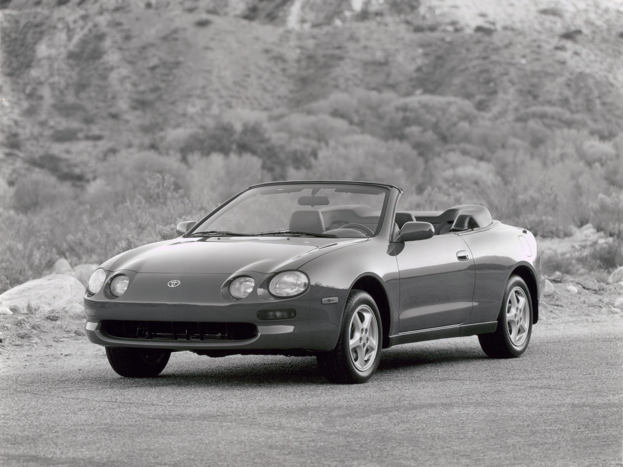 Toyota Celica Convertible photo 8