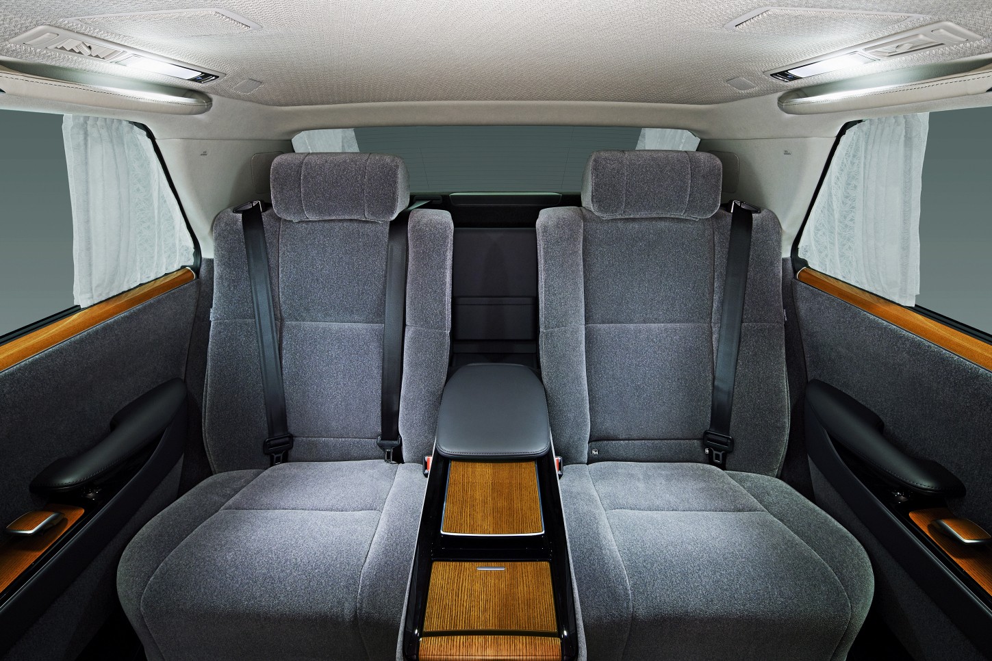 Toyota Century Sedan photo 7