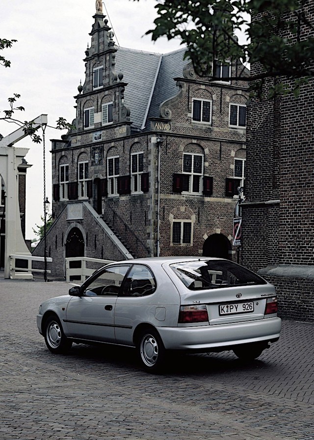 Toyota Corolla 3 Doors photo 5