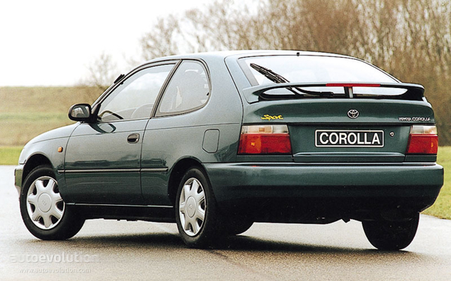Toyota Corolla 3 Doors photo 2