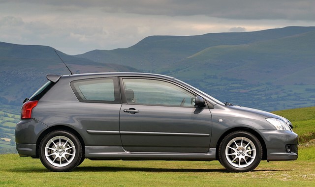 Toyota Corolla 3 Doors photo 23