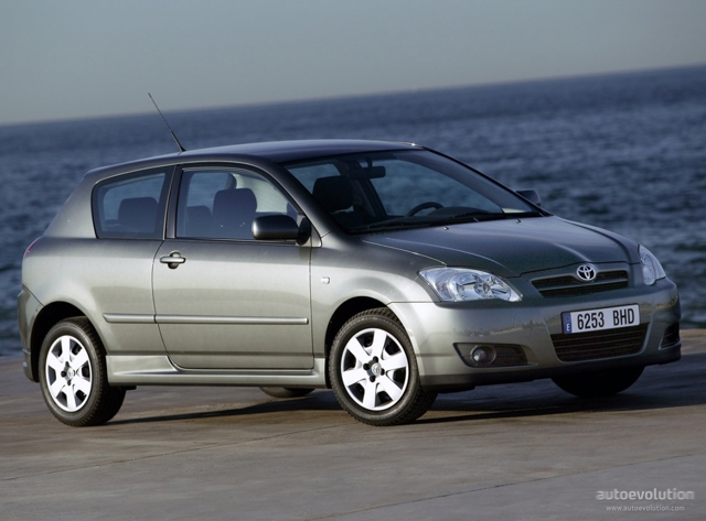 Toyota Corolla 3 Doors photo 3