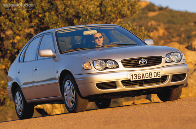 TOYOTA Corolla 5 Doors