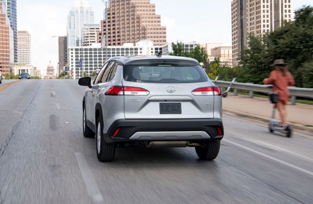 Toyota Corolla Cross (Us) photo 18