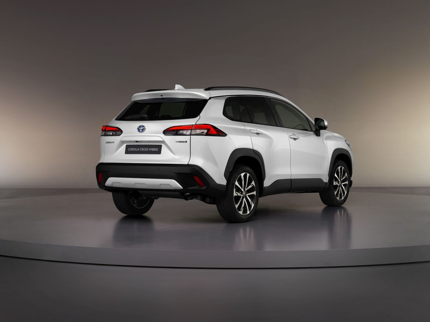 Toyota Corolla Cross photo 10