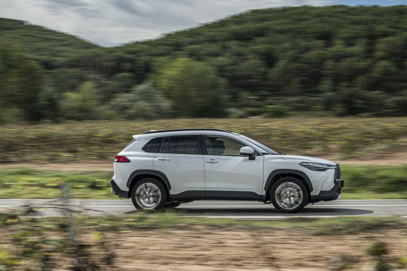 Toyota Corolla Cross photo 72