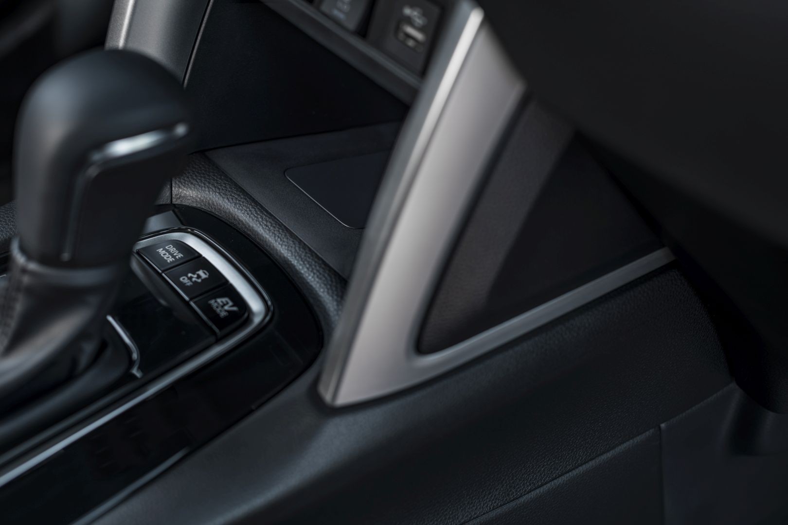 Toyota Corolla Cross photo 121