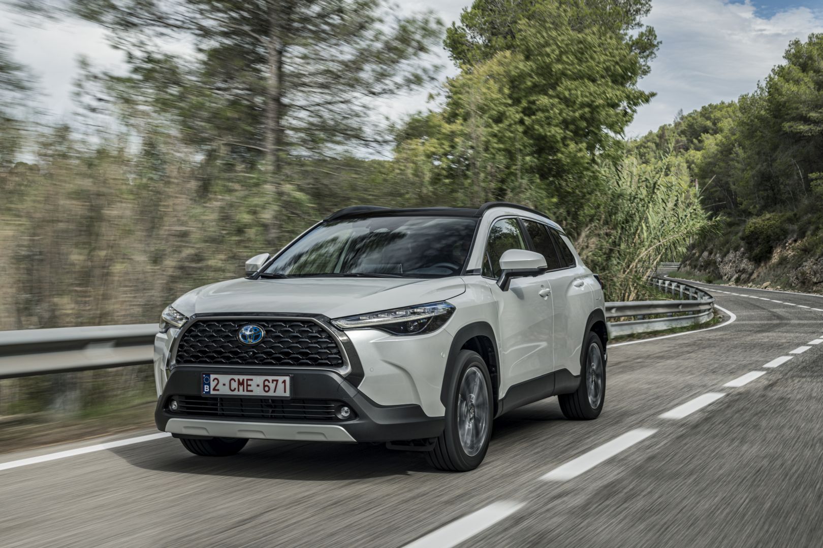 Toyota Corolla Cross photo 91