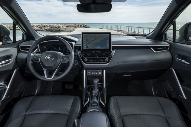 Toyota Corolla Cross foto 131