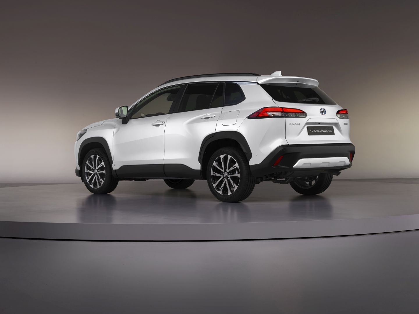 Toyota Corolla Cross photo 3