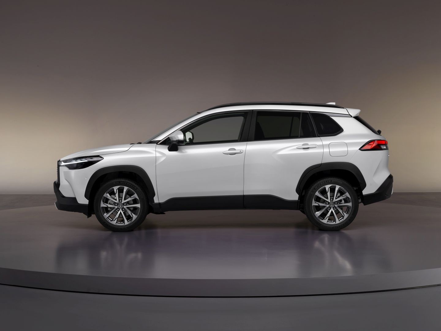 Toyota Corolla Cross photo 4