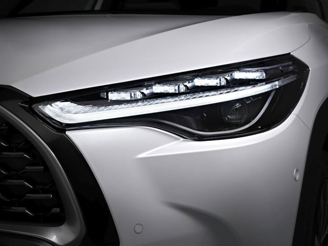 Toyota Corolla Cross foto 6