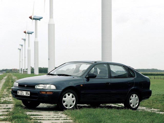 Toyota Corolla Liftback Foto 3