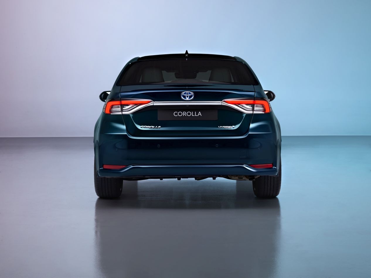 Toyota Corolla Sedan photo 6