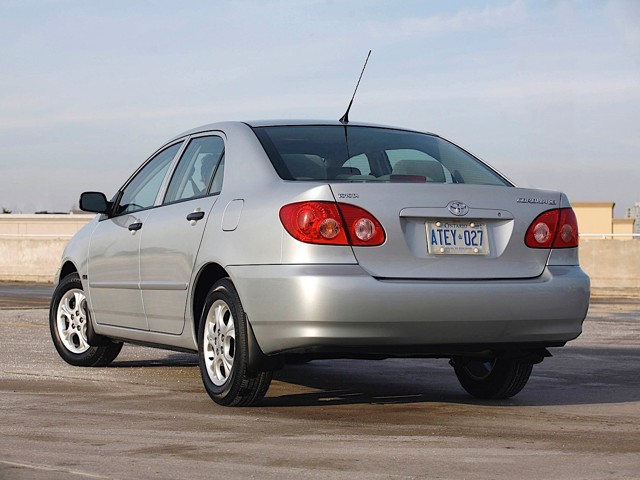 Toyota Corolla Sedan Foto 17