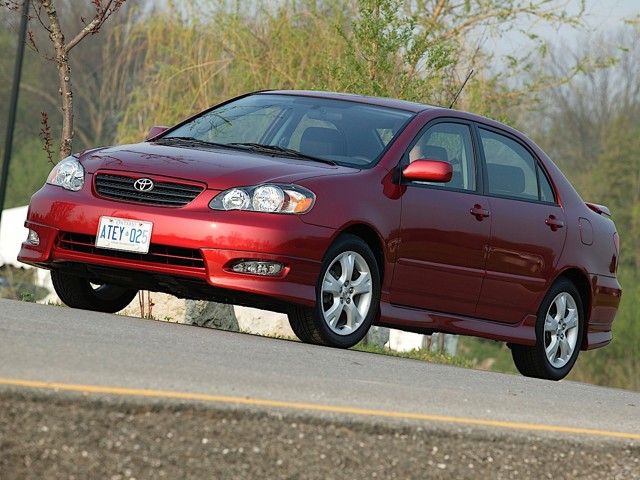 Toyota Corolla Sedan Foto 25