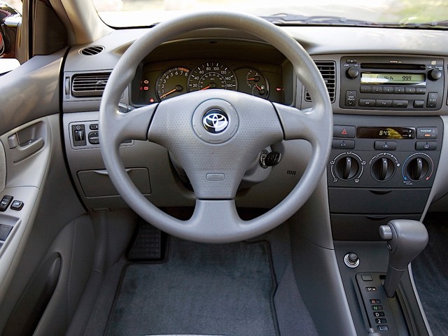Toyota Corolla Sedan Foto 44