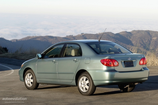 Toyota Corolla Sedan Foto 3