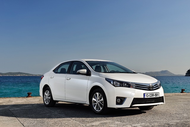 Toyota Corolla Sedan foto 87