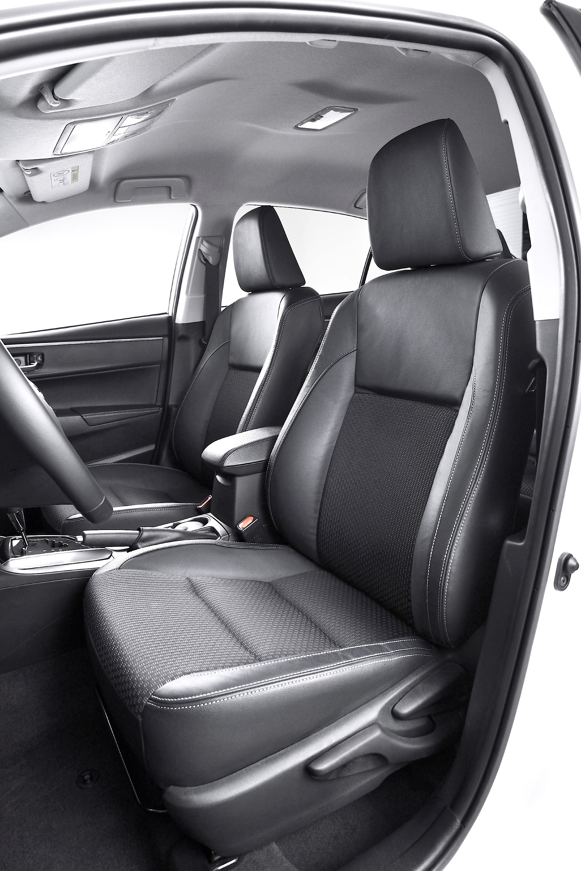 Toyota Corolla Sedan photo 94