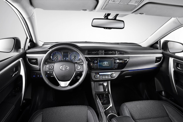 Toyota Corolla Sedan foto 99