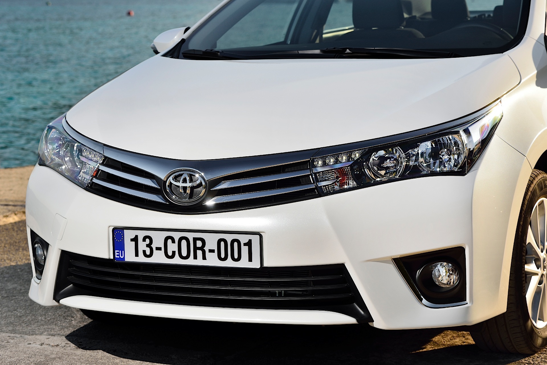 Toyota Corolla Sedan photo 33