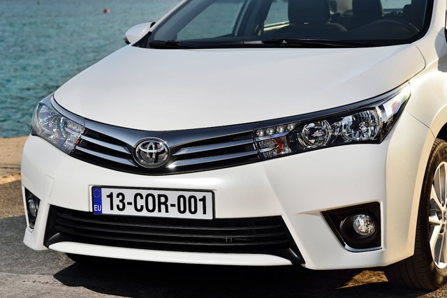 Toyota Corolla Sedan foto 33