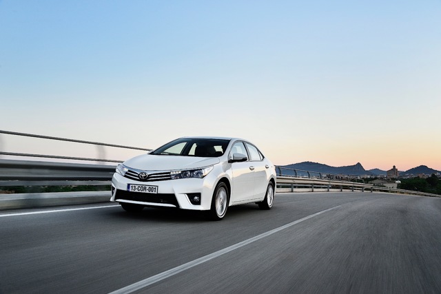 Toyota Corolla Sedan foto 41