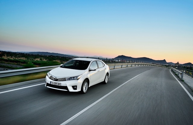 Toyota Corolla Sedan foto 43