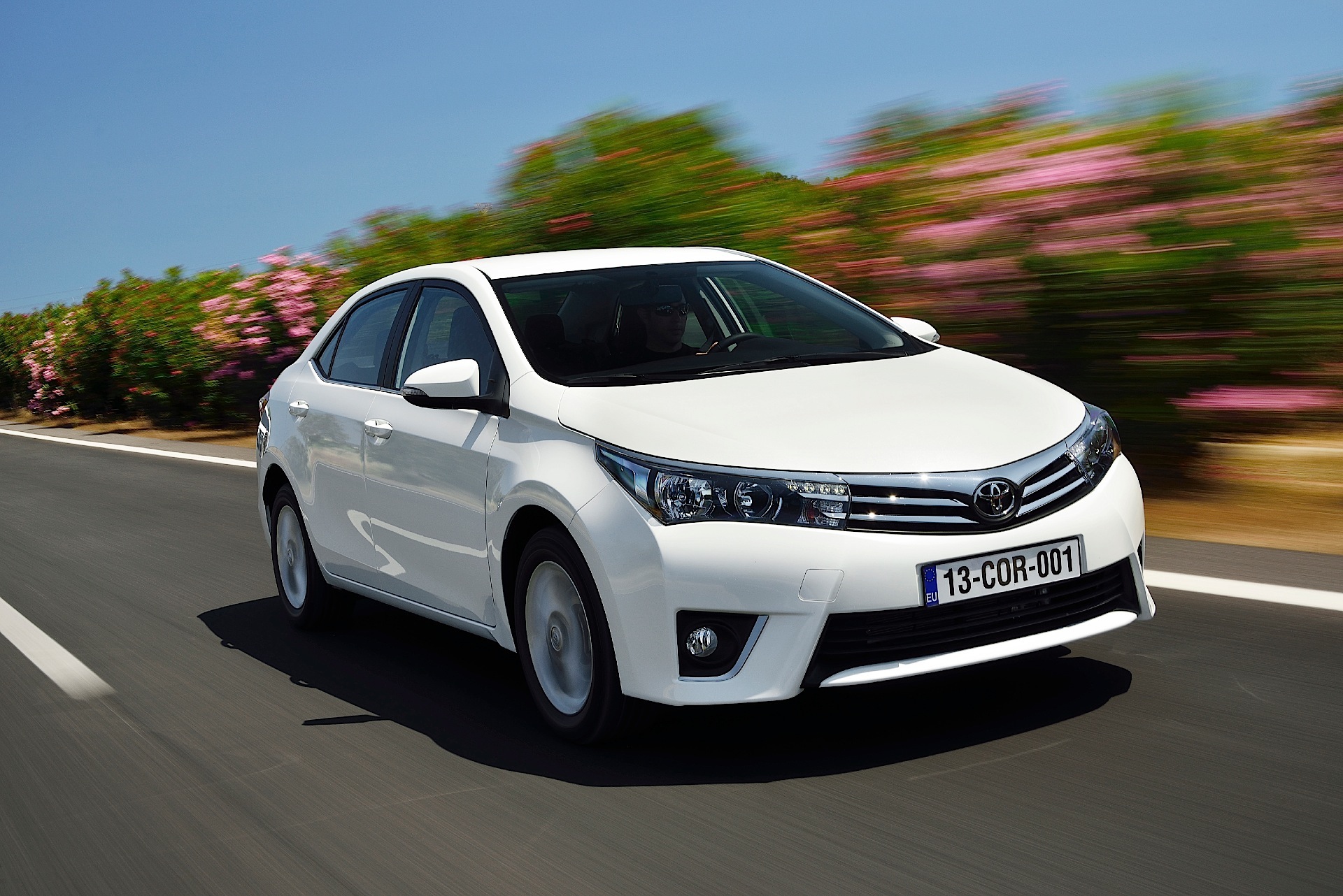 Toyota Corolla Sedan photo 45