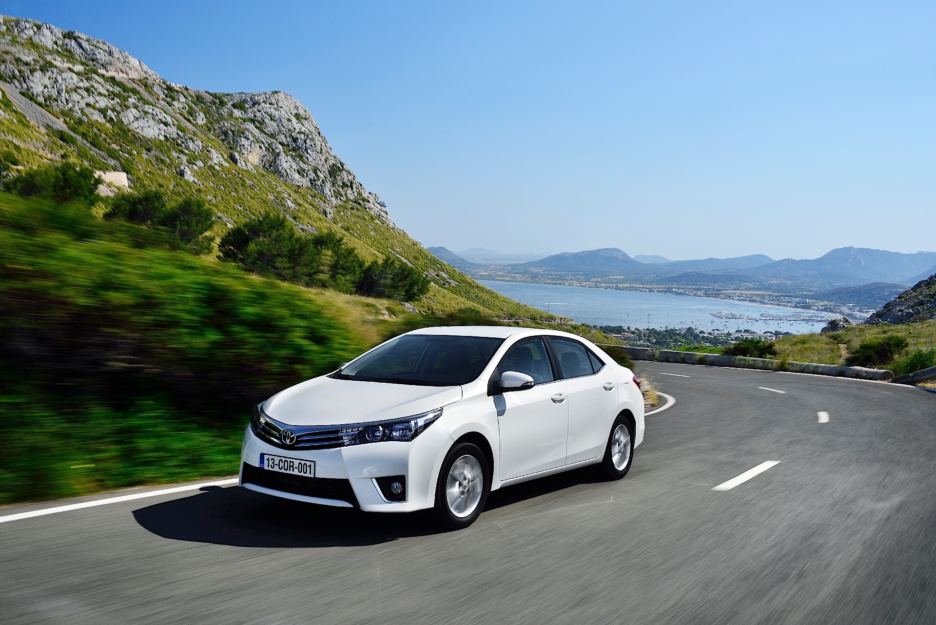 Toyota Corolla Sedan photo 50