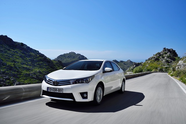 Toyota Corolla Sedan foto 53