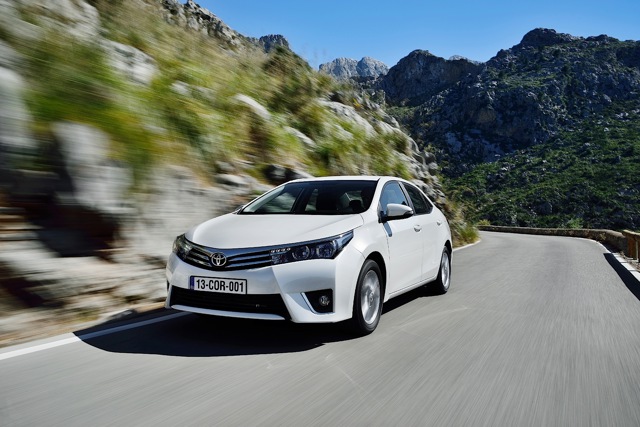 Toyota Corolla Sedan foto 54