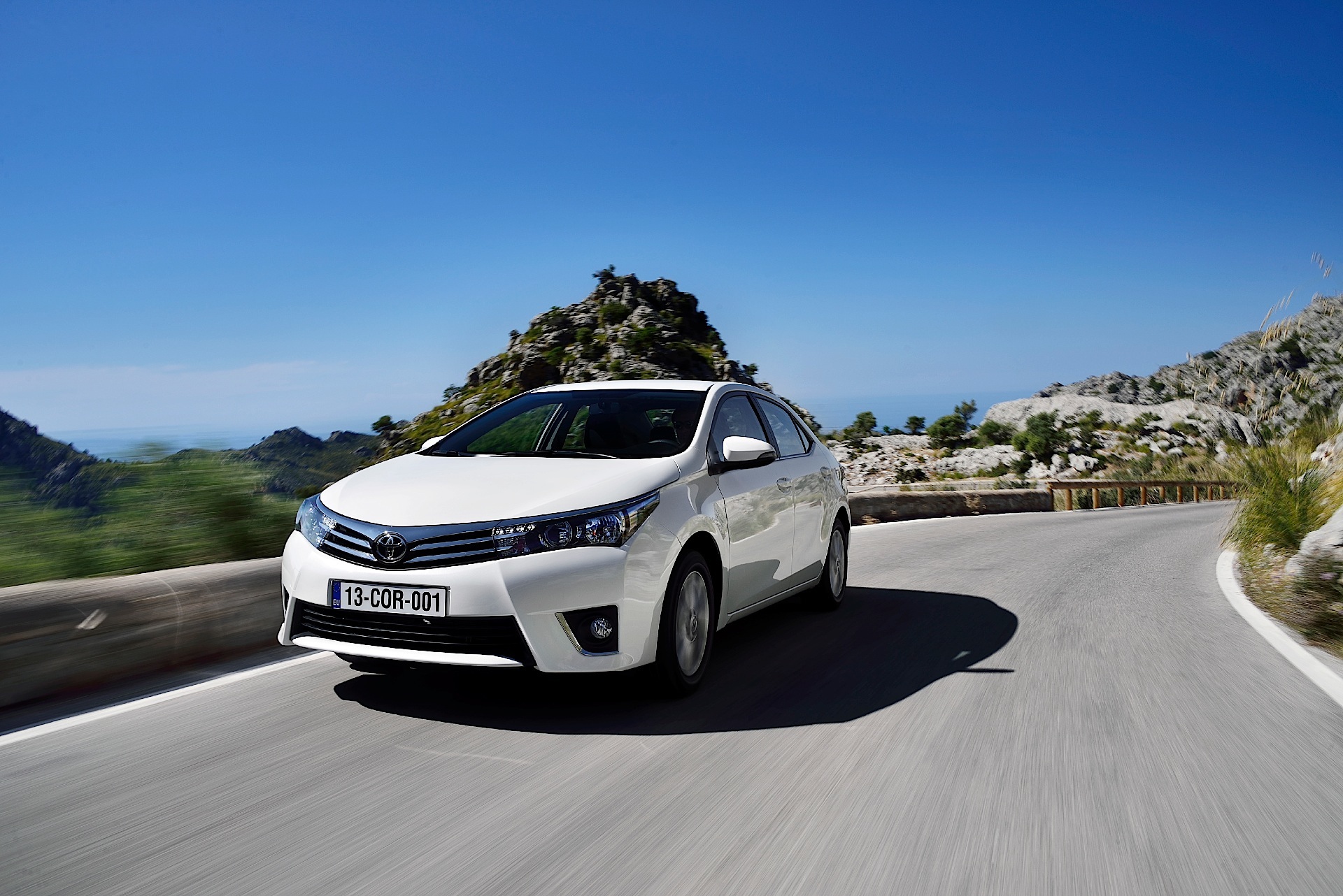 Toyota Corolla Sedan photo 55