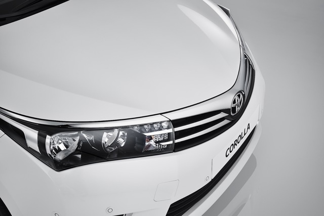 Toyota Corolla Sedan foto 3