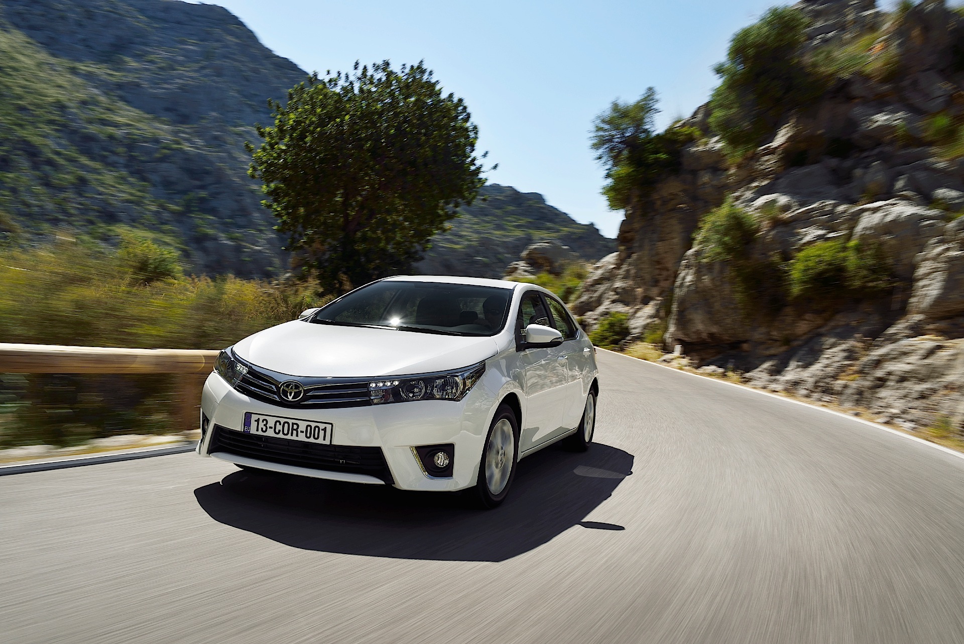 Toyota Corolla Sedan photo 56