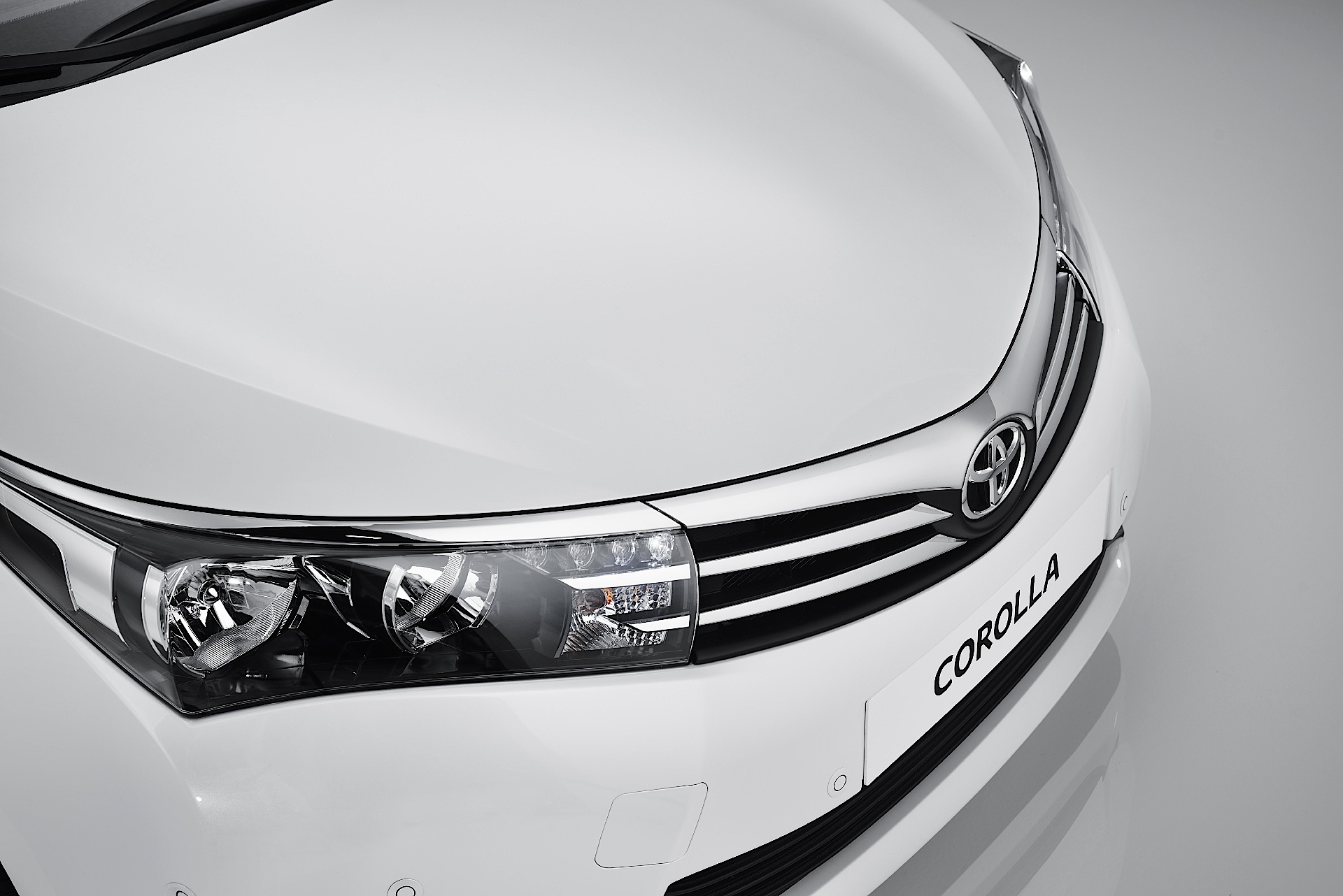 Toyota Corolla Sedan photo 4