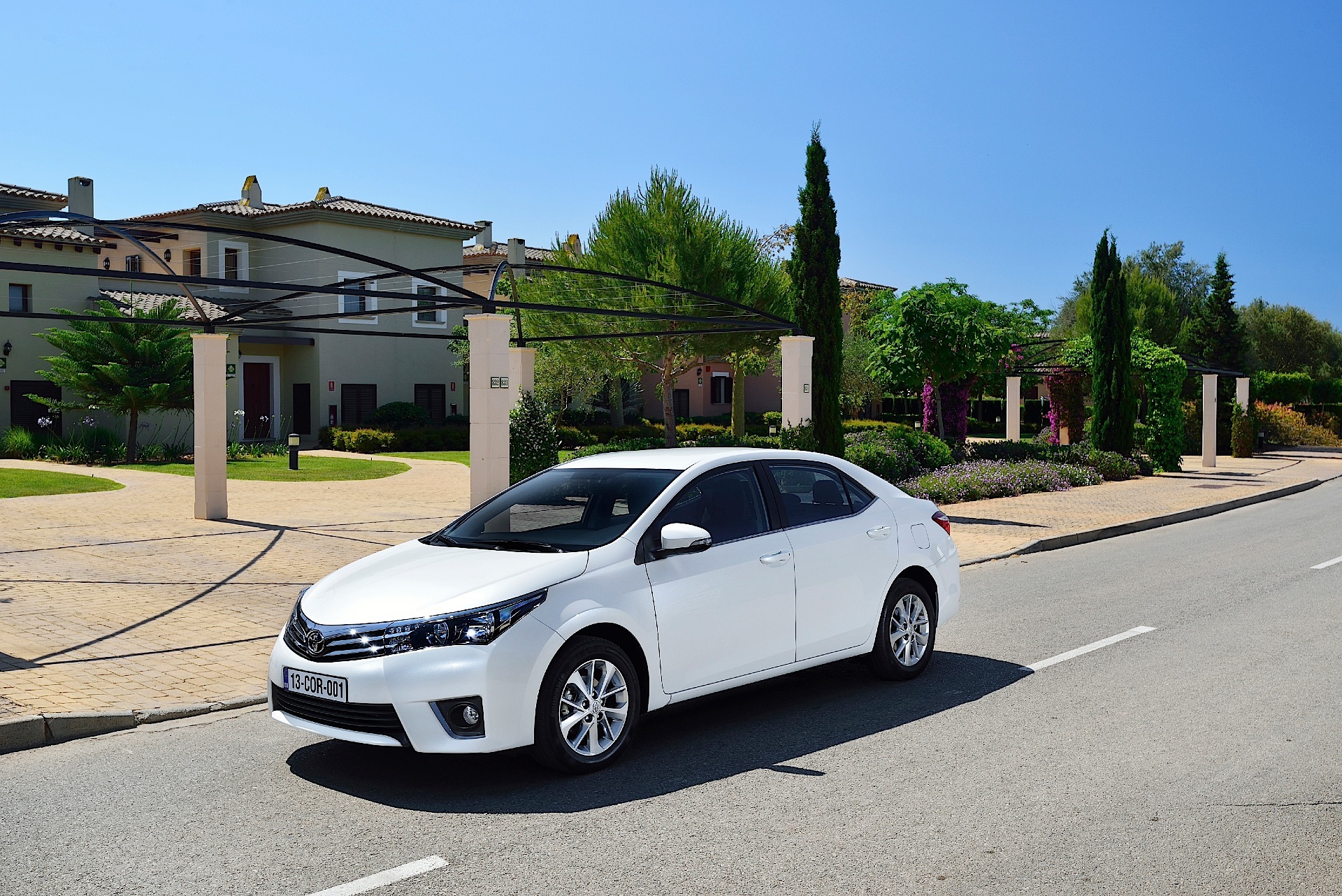 Toyota Corolla Sedan photo 76