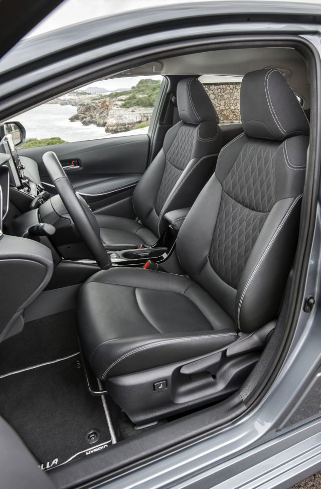 Toyota Corolla Sedan photo 42