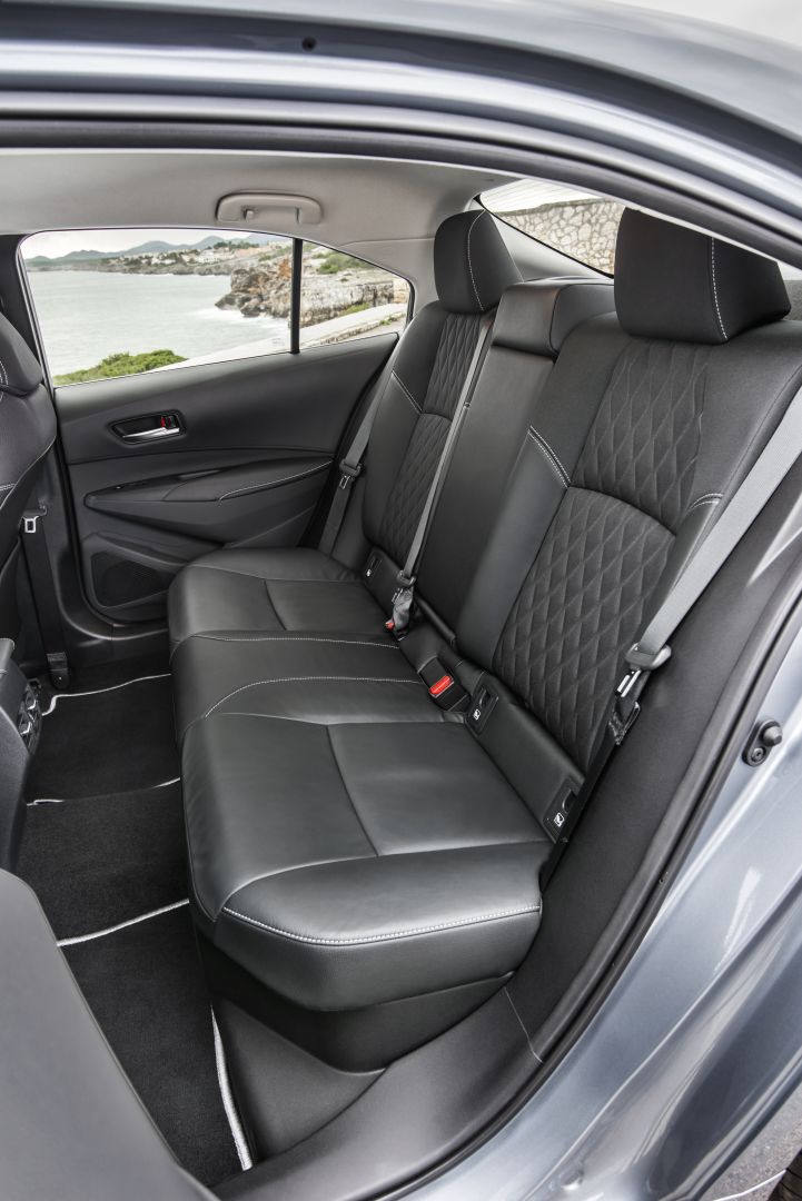 Toyota Corolla Sedan photo 43