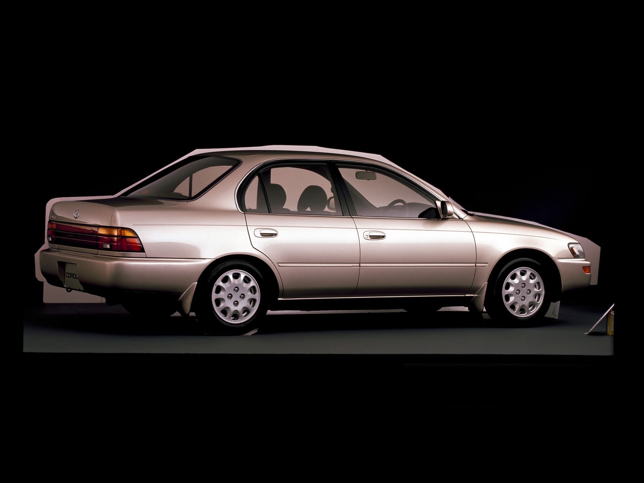 Toyota Corolla Sedan photo 10