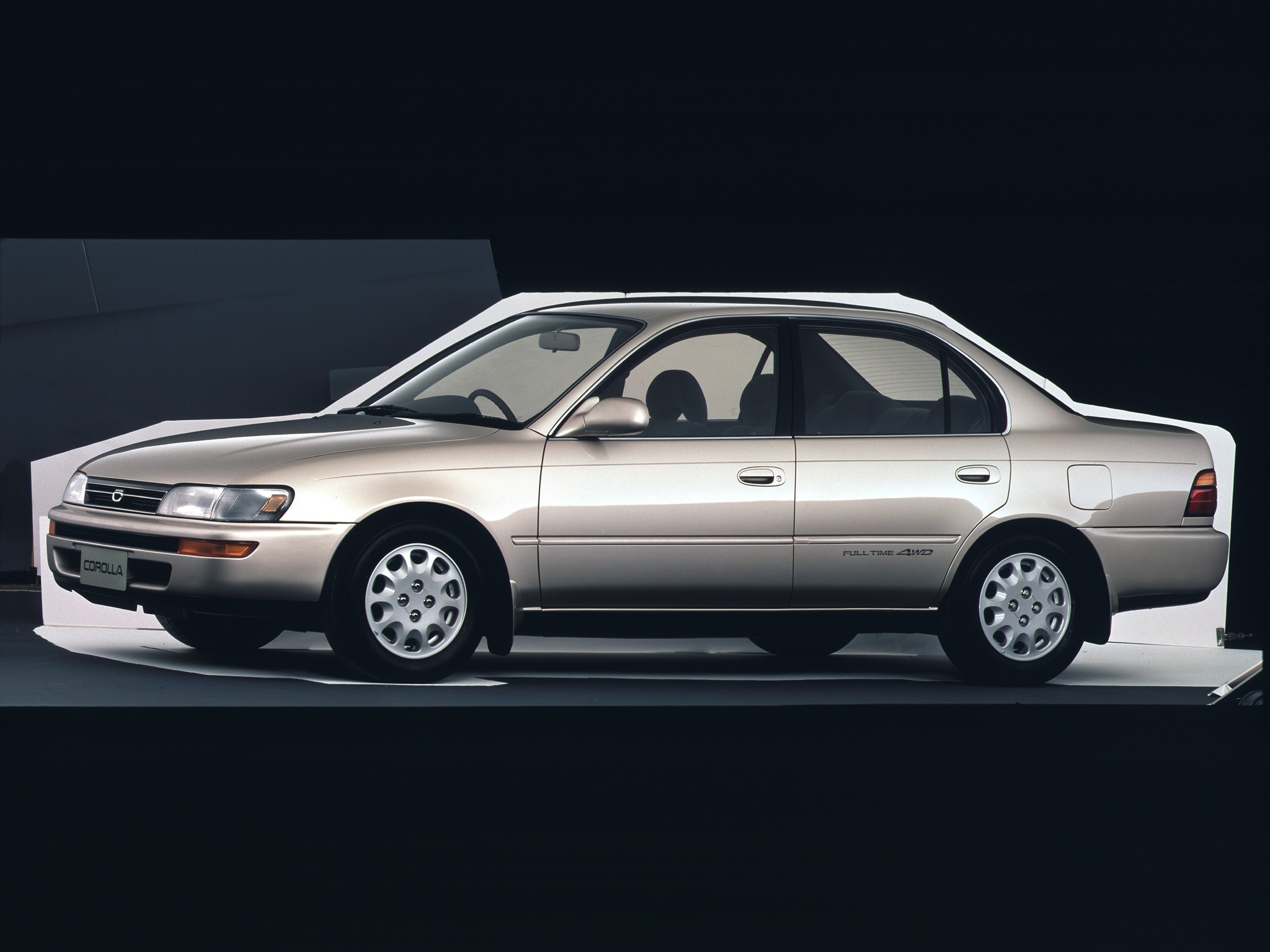 Toyota Corolla Sedan photo 12