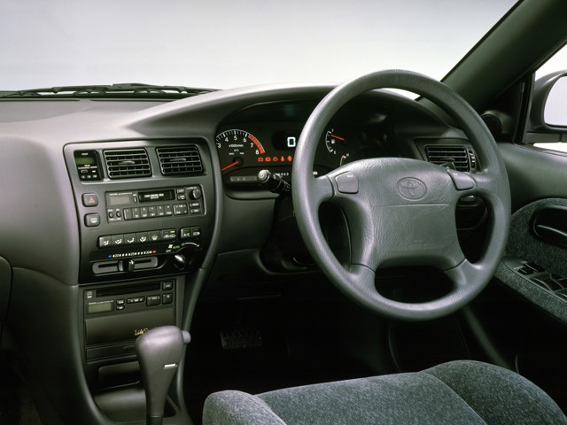 Toyota Corolla Sedan photo 34