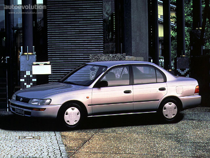 TOYOTA Corolla Sedan